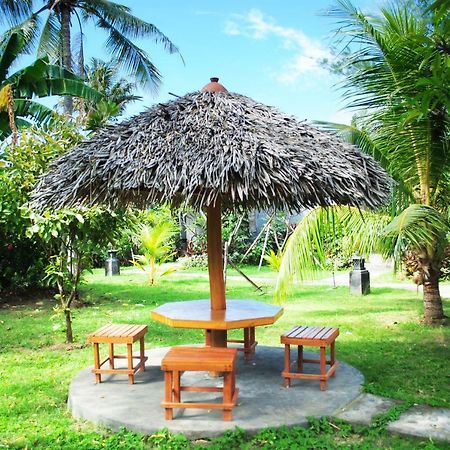 Tiara Homestay Pemuteran Exterior foto