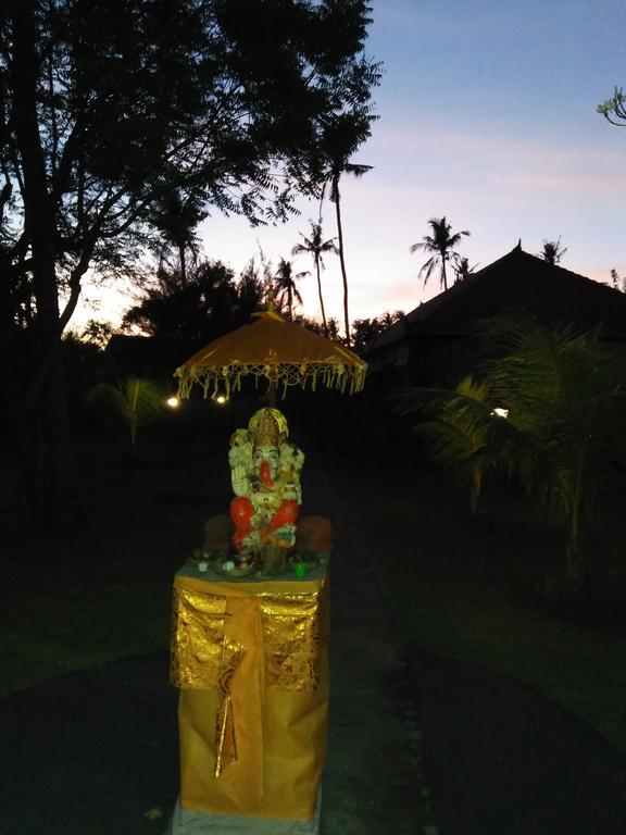 Tiara Homestay Pemuteran Exterior foto