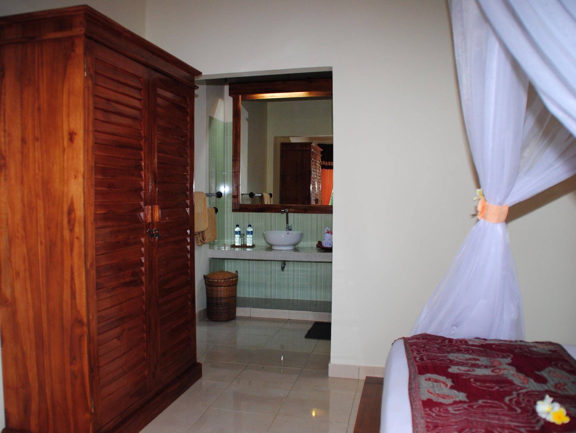 Tiara Homestay Pemuteran Exterior foto